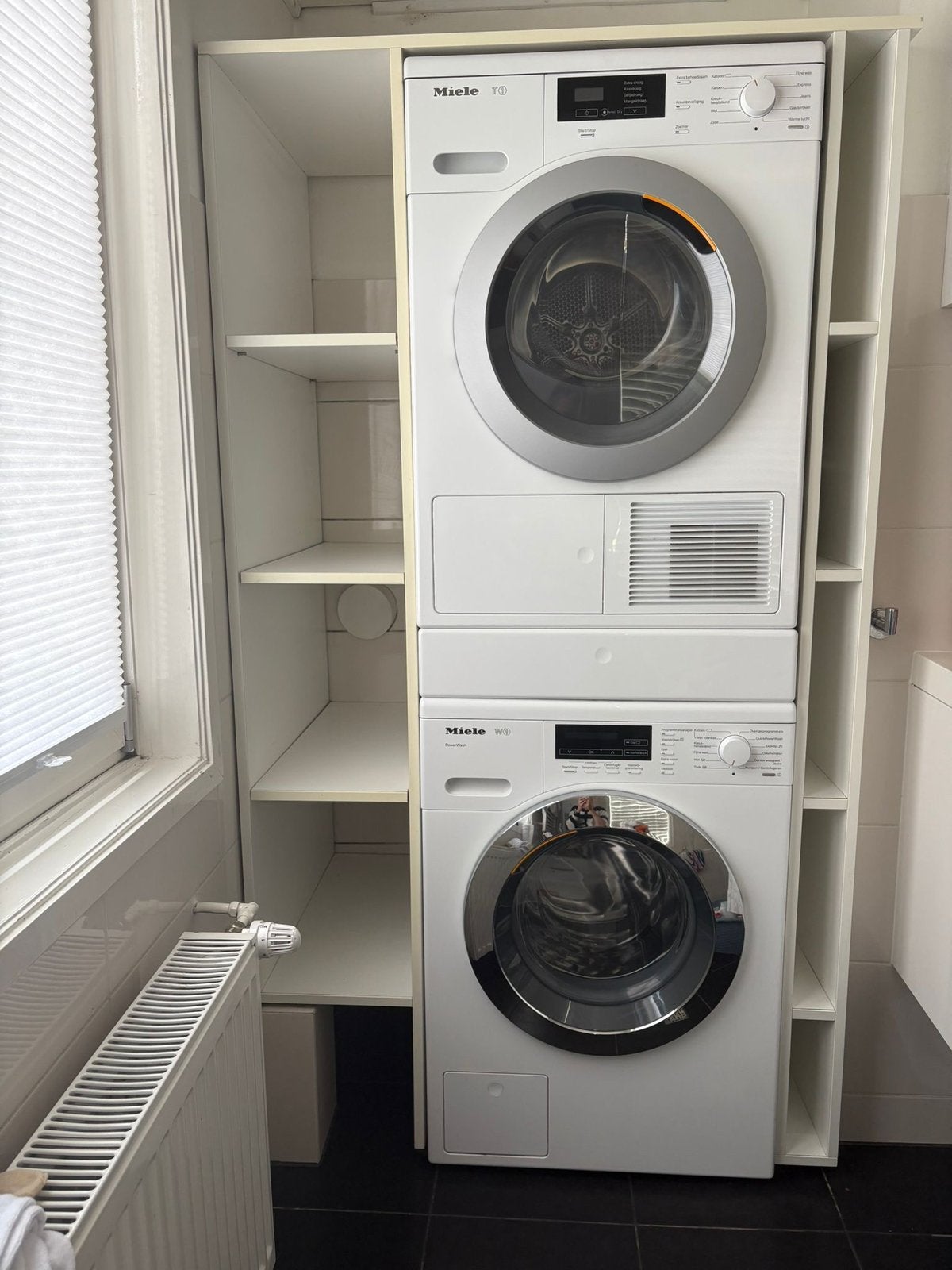 Miele W1 Wasmachine & T1 Warmtepompdroger set + tussenlade, 8 tot 10 kg, Ophalen, Gebruikt, 85 tot 90 cm