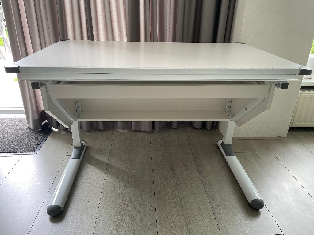 Kinderbureau wit 110x70, Ophalen, Zo goed als nieuw, Tafel(s)