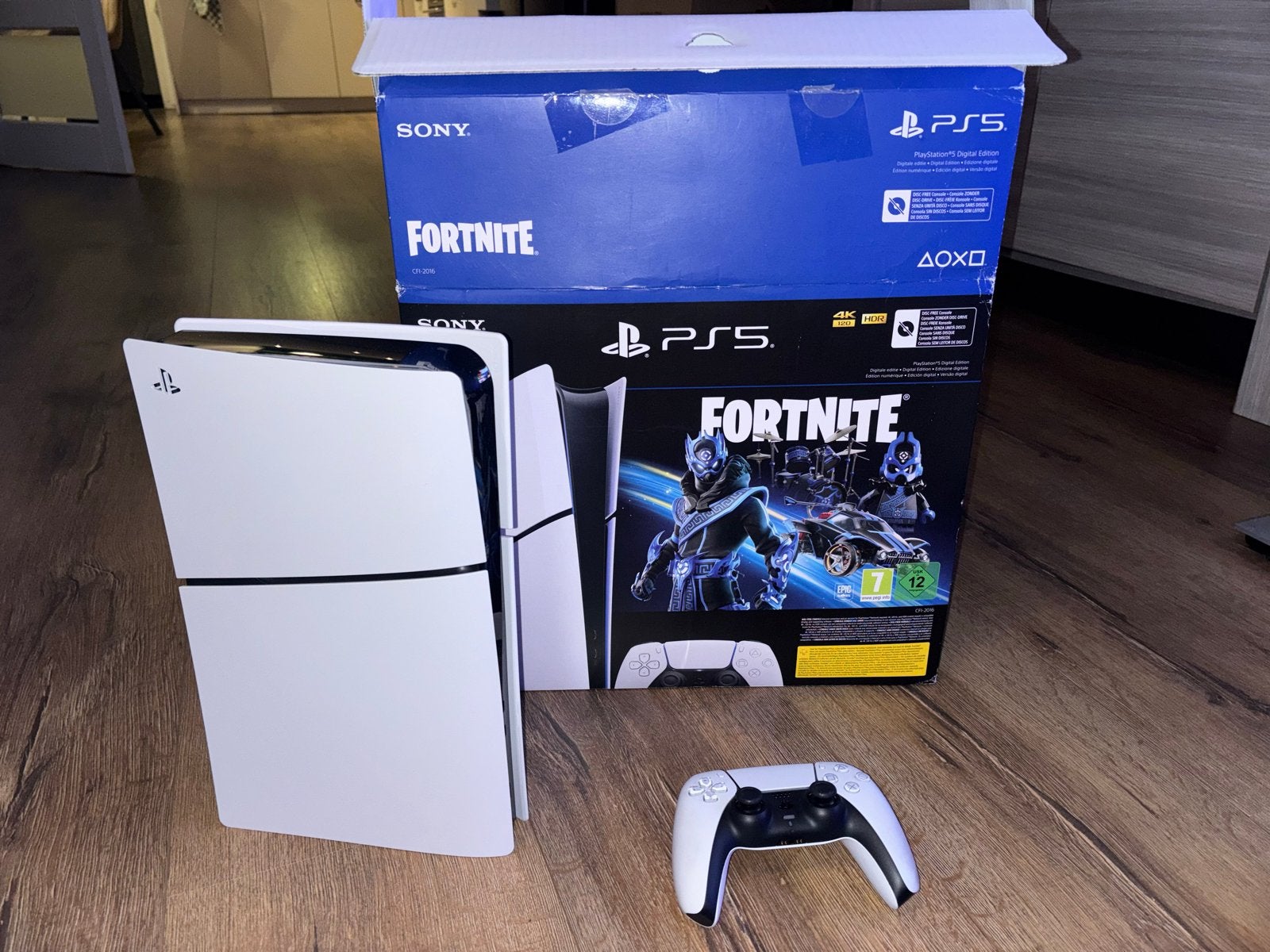 Playstation 5 Slim Digital 1TB Nieuw + Fortnite Code, Ophalen of Verzenden, Nieuw, Playstation 5 Digital