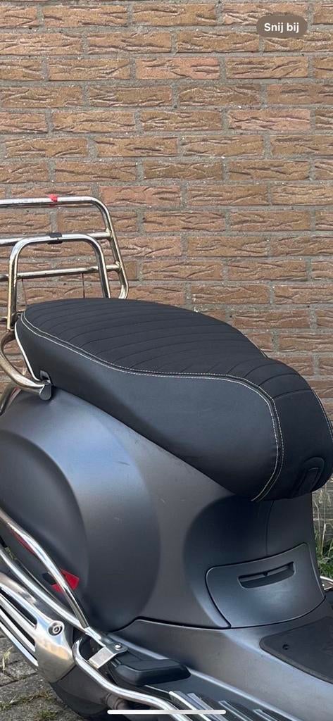 Vespa sprint/primavera zadel orgineel, Ophalen, Nieuw, Benzine, Overige modellen