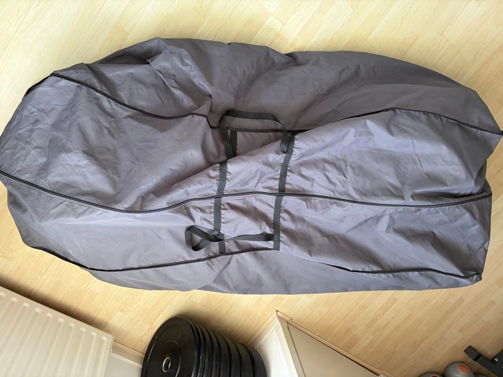 Twee tuinkussens (160x55 cm) inclusief opberghoes, Ophalen, Zo goed als nieuw