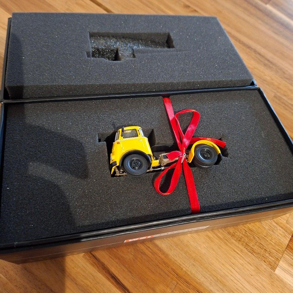 WSI Classics  DAF TRUCK schaalmodel  nieuw incl  box ., Ophalen of Verzenden, Nieuw, Bus of Vrachtwagen, Wsi