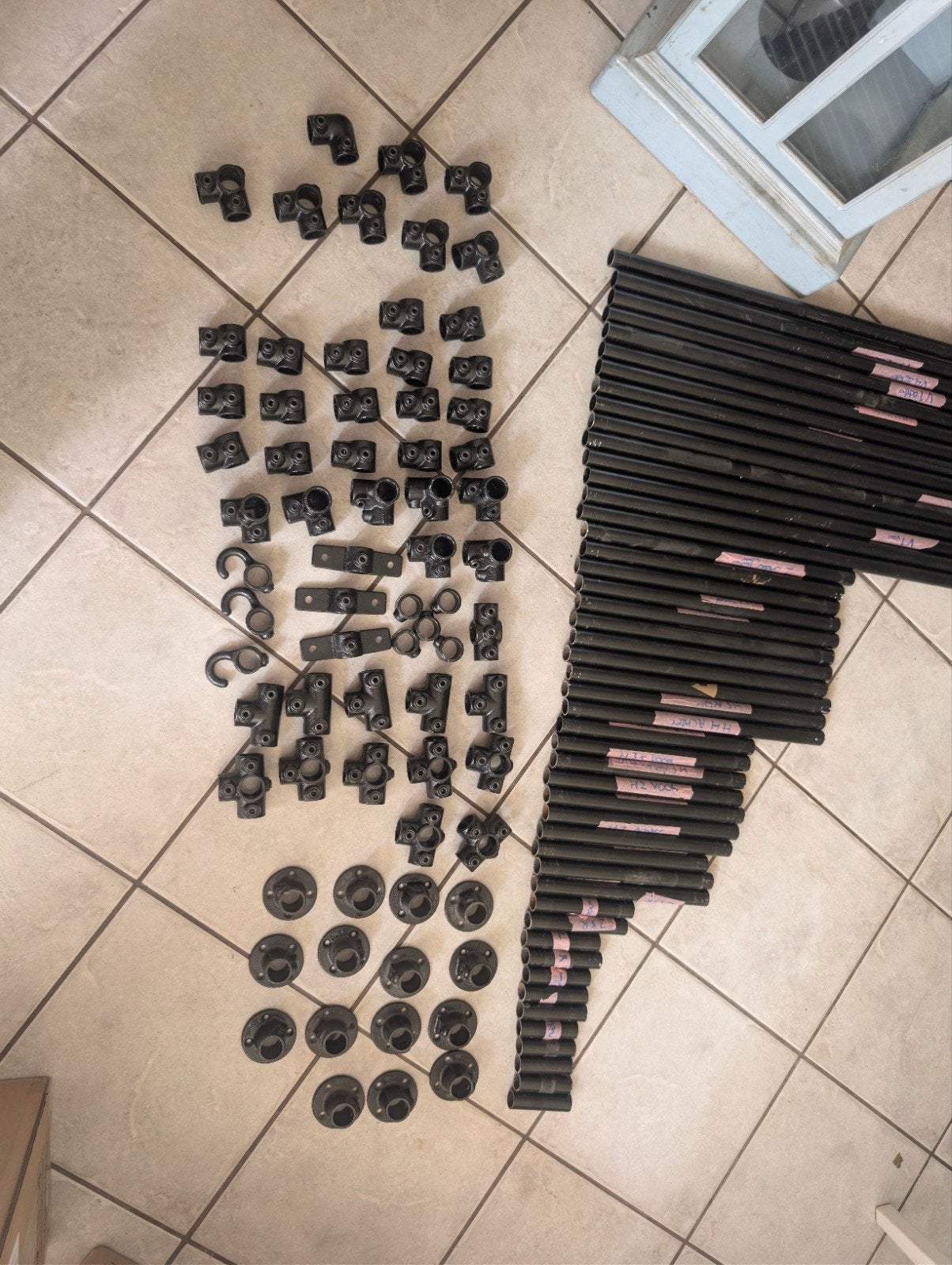Stalen buizen (28mm) en 72 koppelstukken, Ophalen, Gebruikt, 250 mm of meer, Overige typen