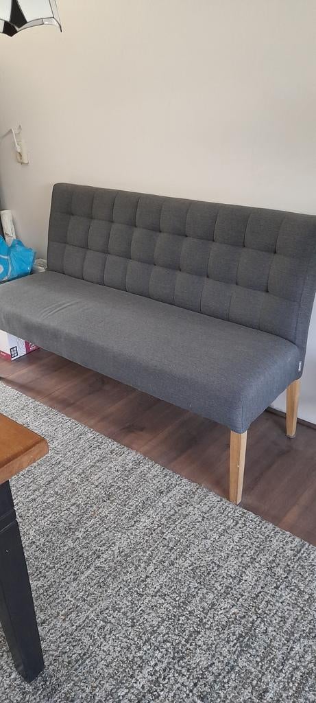 Stijlvolle grijze bank van Woood, Ophalen, Gebruikt, Stof, Modern
