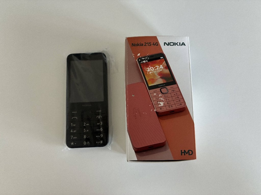 Nokia 215 4G Zwart (Nieuw), Ophalen, Zwart, Fysiek toetsenbord, Nieuw