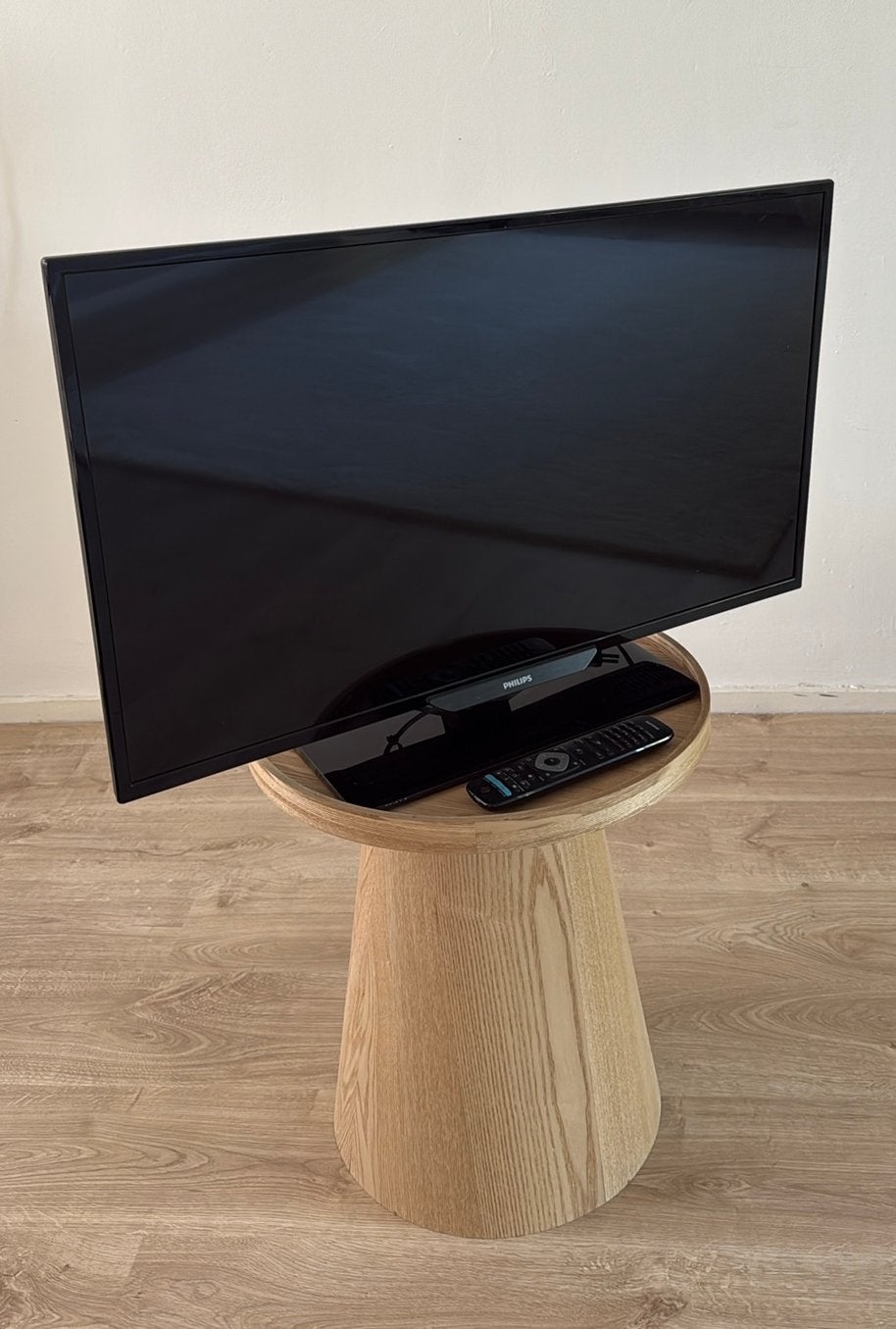 Philips 32 inch TV, moet weg!, Ophalen, Philips, LED, 50 Hz