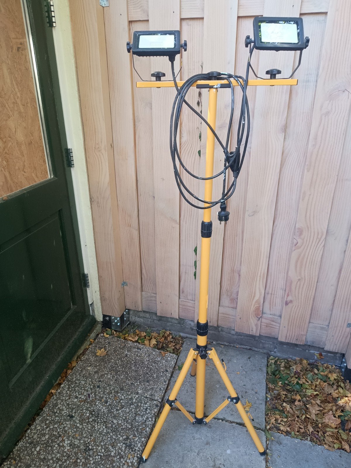 Dubbele LED werklamp / bouwlamp op statief IP65, Ophalen, Gebruikt, Minder dan 50 watt, Met statief