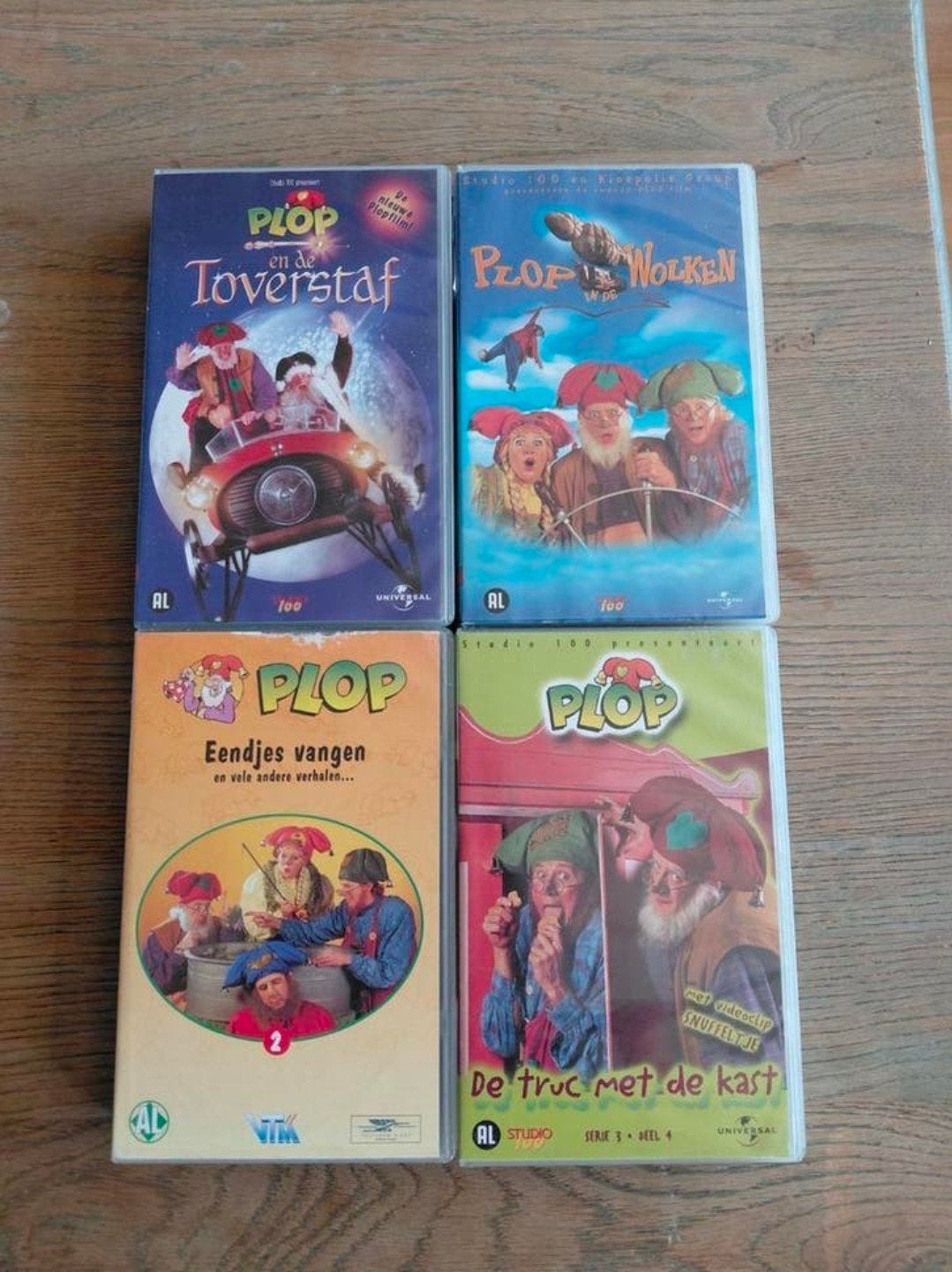 4 Kabouter Plop videobanden. Studio 100., Cd's en Dvd's, VHS | Kinderen en Jeugd, Gebruikt, Serie, Alle leeftijden, Ophalen of Verzenden