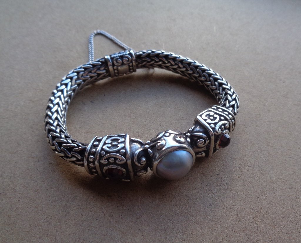 zilveren Balinese armband met parel en granaat [036], Verzenden, Zo goed als nieuw, Met edelsteen, Zilver