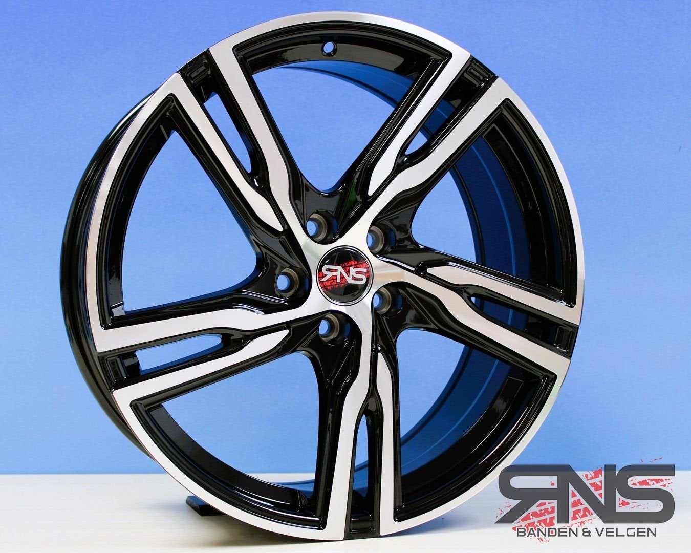 5x108 19 inch Volvo Look Velgen V60 V50 V40 XC30 XC40, 19 inch, Velg(en), -, -