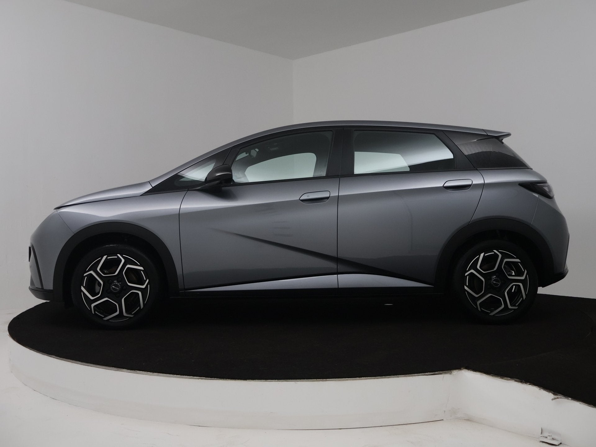 BYD Dolphin Comfort 60.4 kWh | Origineel NL! | | inclusief 1, Auto's, BYD, Gebruikt, Zwart, 33 min, Automatische klimaatregeling