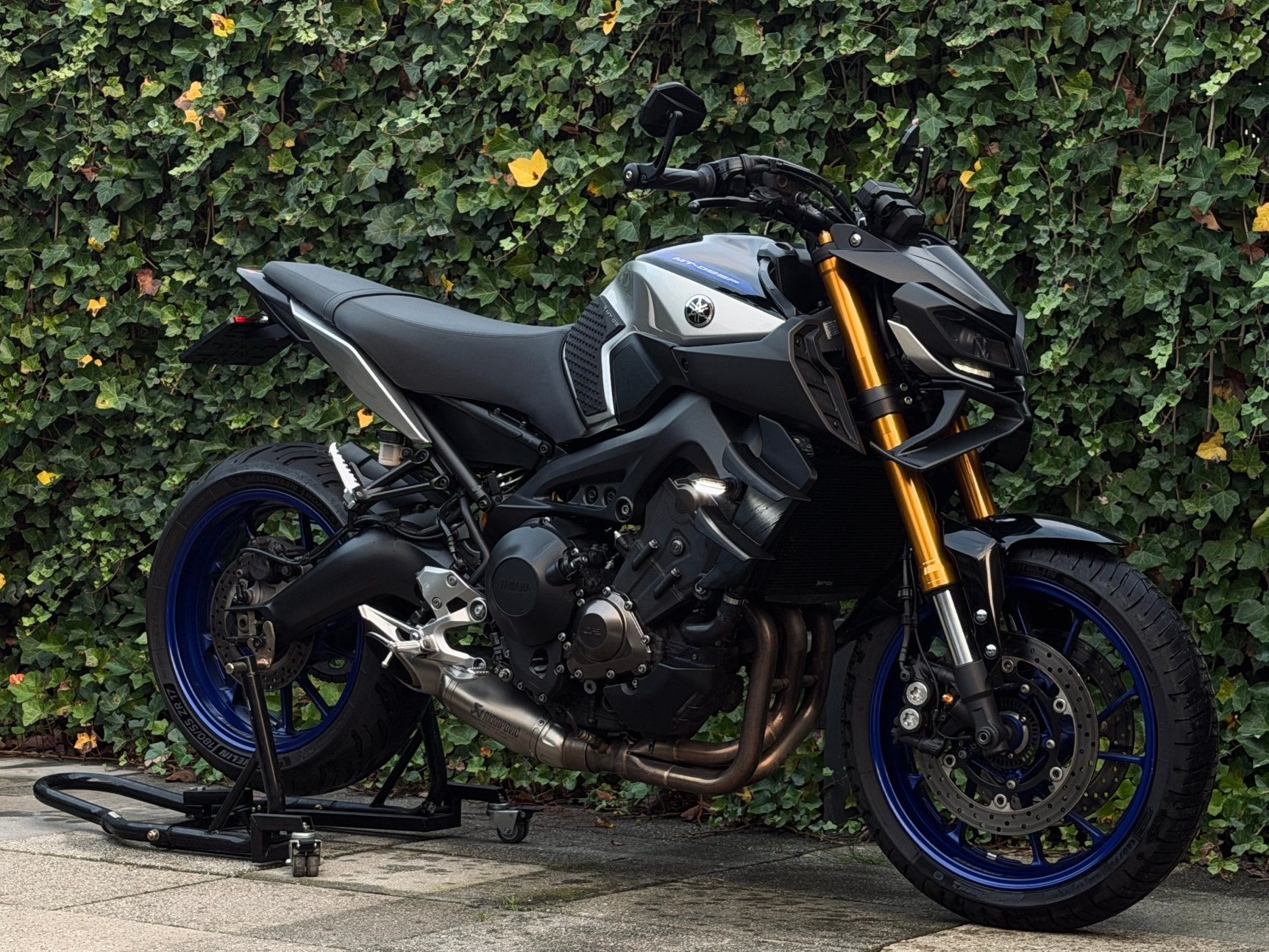 YAMAHA MT 09 SP Akrapovic 2018, Occasion, Motorrijbewijs A, Meer dan 35 kW, Handgeschakeld