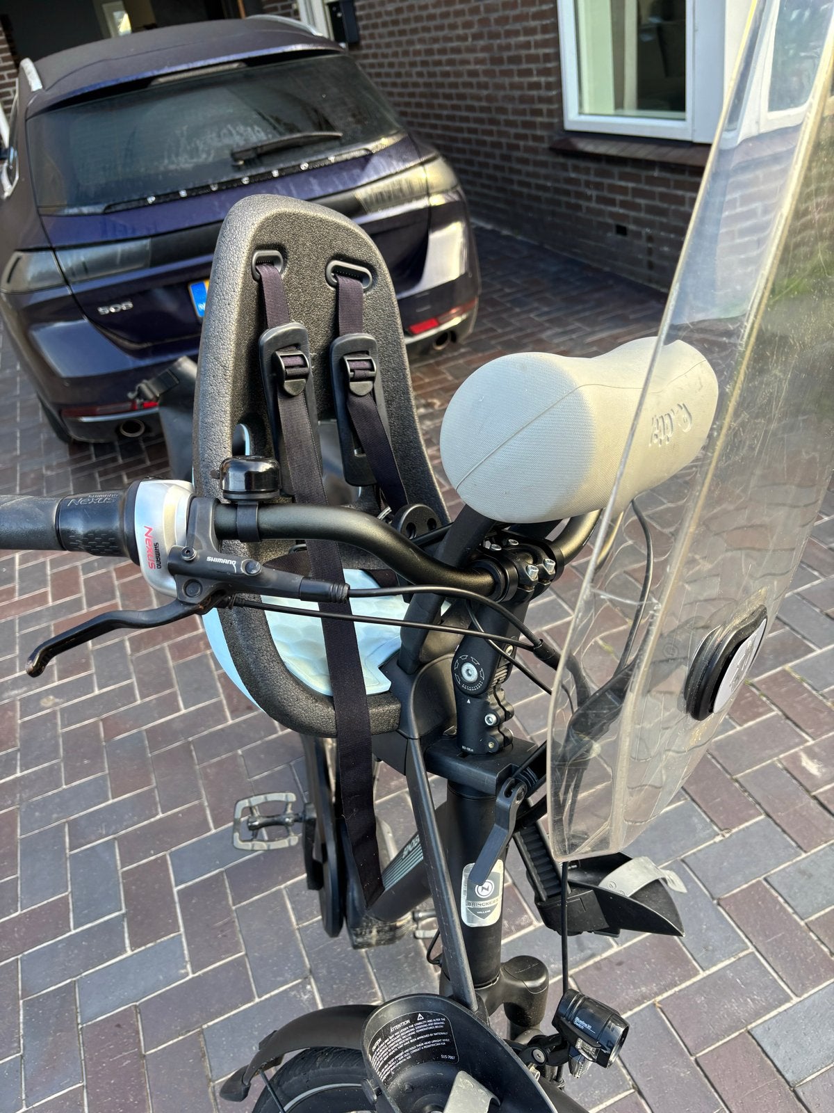 Thule Yepp fietsstoeltje met adapters, windscherm en kussen, Ophalen, Gebruikt, 9 t/m 18 kg, Voorzitje