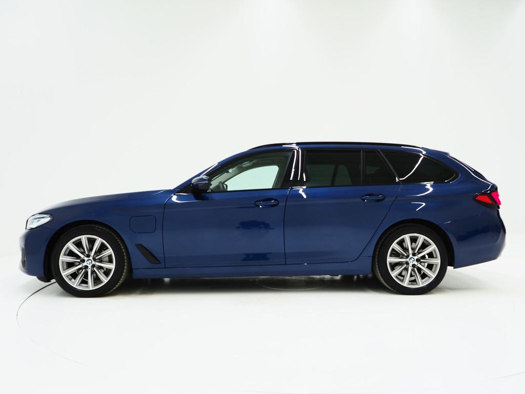 BMW 5 Serie Touring 530e xDrive Shadow | Laser LED | Adaptiv, 1998 cc, Gebruikt, Beige, 4 cilinders