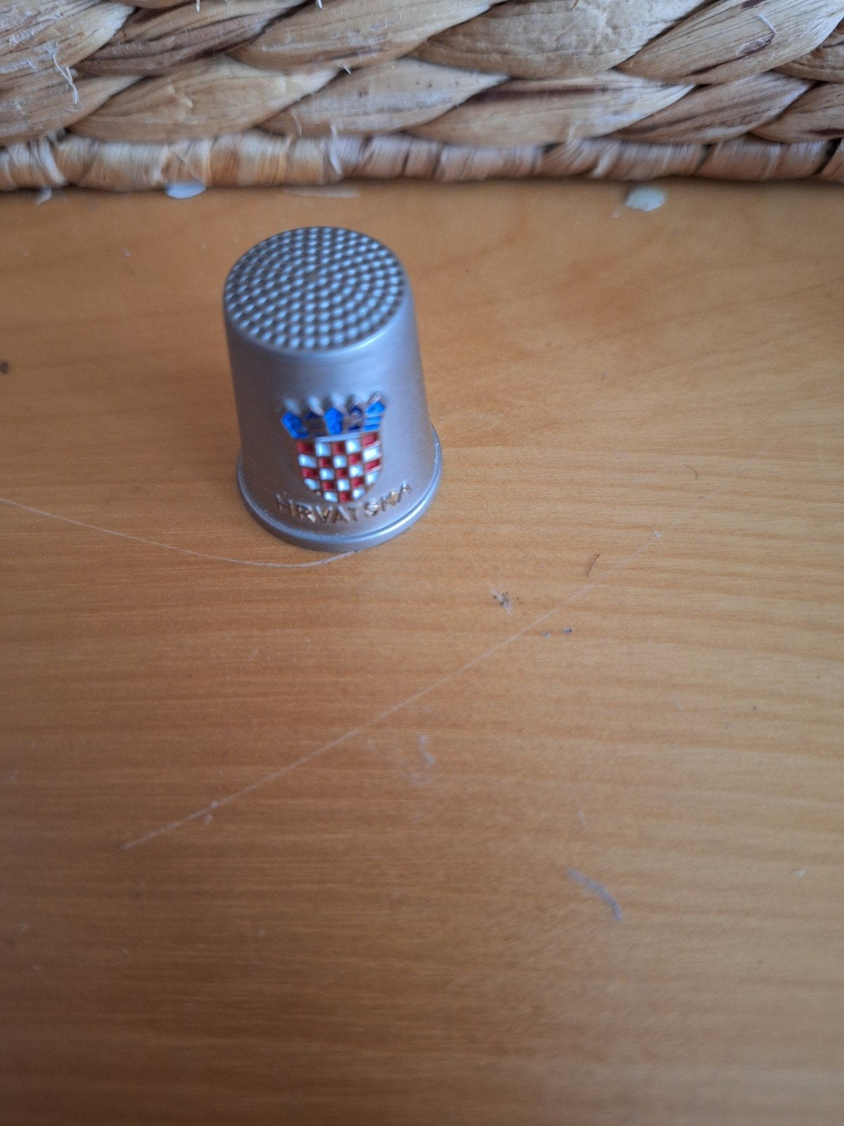 Vingerhoedje Kroatië235; souvenir, Verzamelen, Vingerhoedjes, Ophalen of Verzenden, Zo goed als nieuw