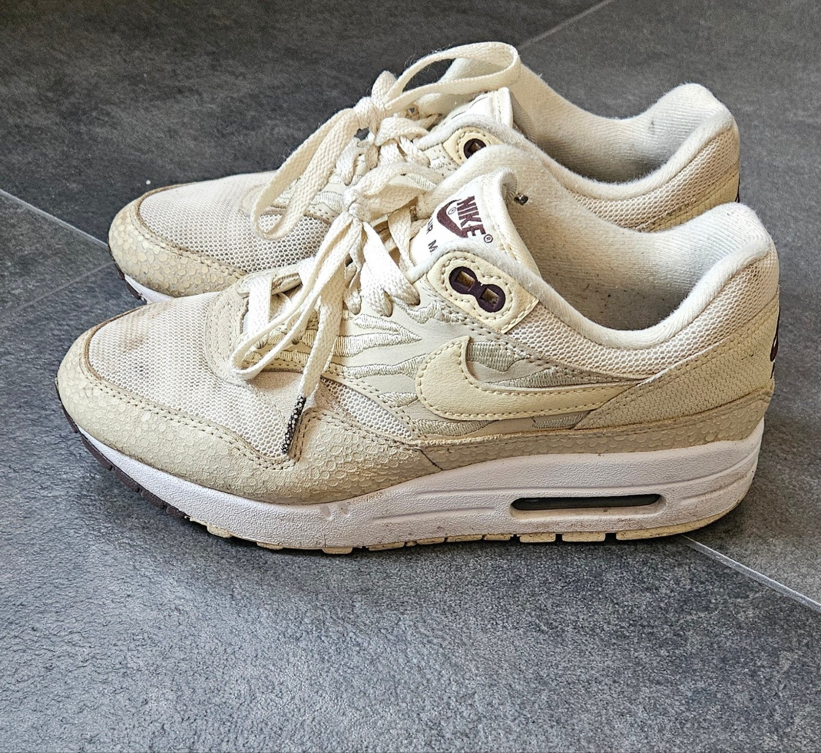 Nike Air Max 1 '87 Safari Coconut Milk - Maat 39, Beige, Nike, Ophalen of Verzenden, Sneakers of Gympen