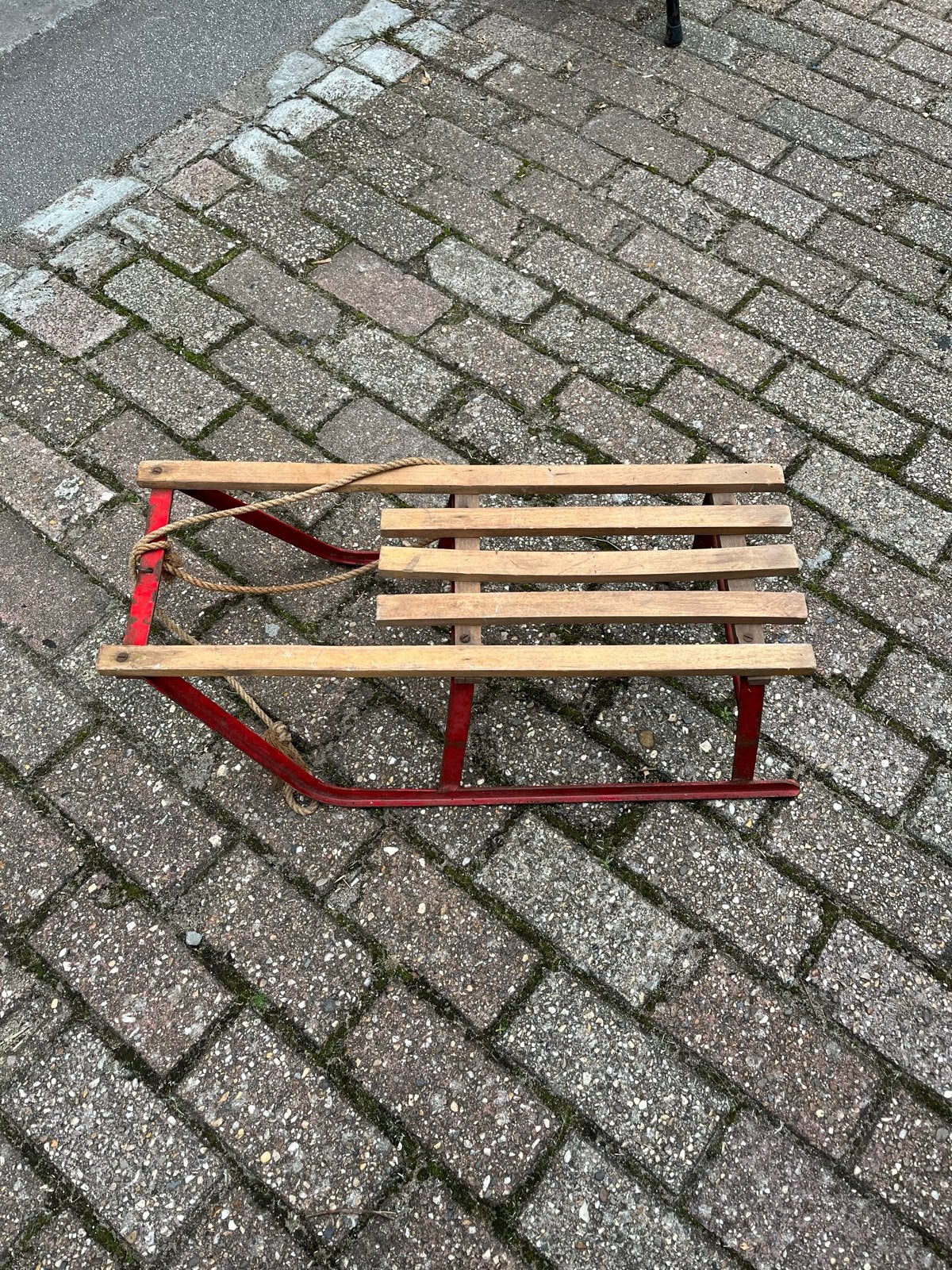 Oude houten slee, Ophalen, Gebruikt, V, V