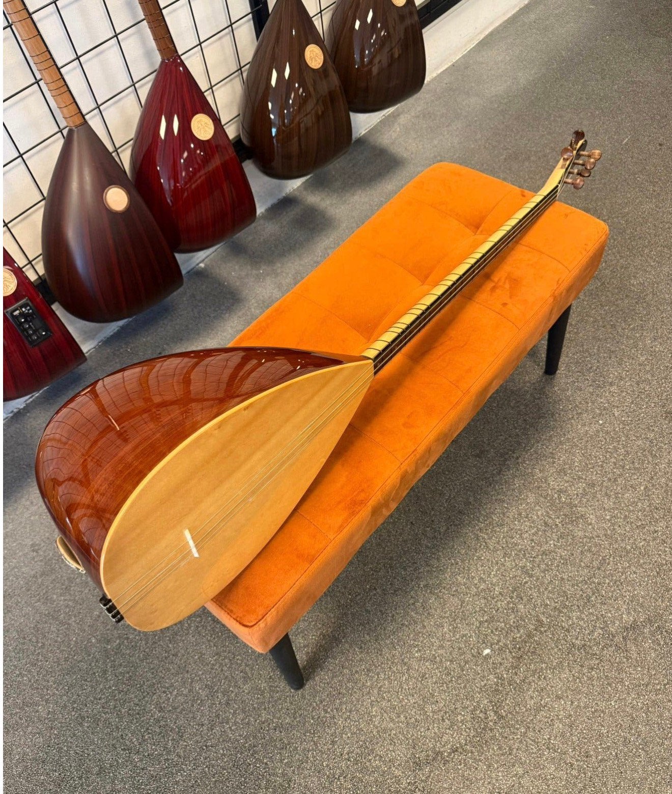 Saz ardıç divan saz tam profosyonel, Aura, Aura, Aura, Nieuw