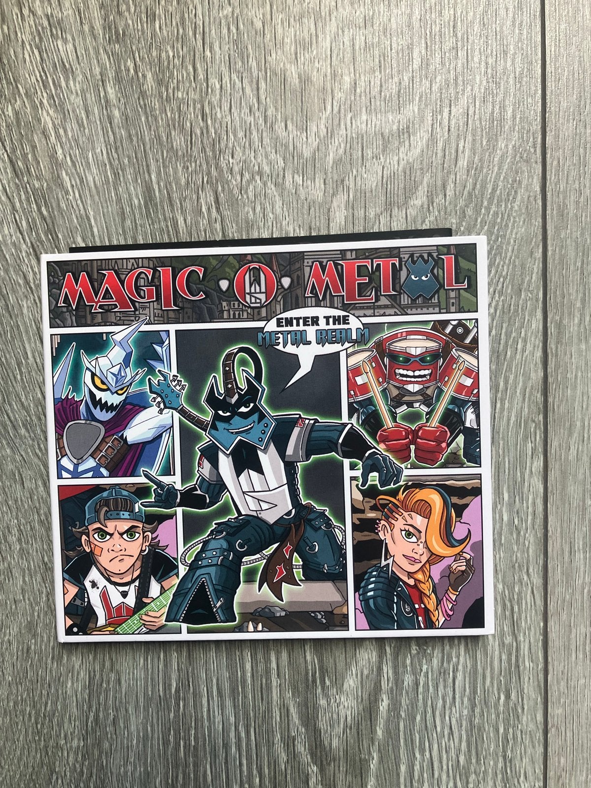 Magic O Metal - Enter the Metal Realm CD, Gebruikt, Ophalen of Verzenden, Album, Inclusief boekje