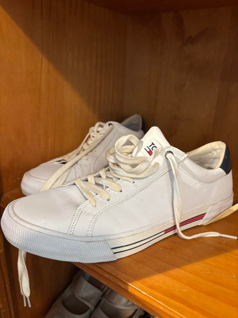 Tommy hilfiger schoenen maat 44, Ophalen of Verzenden, Zo goed als nieuw