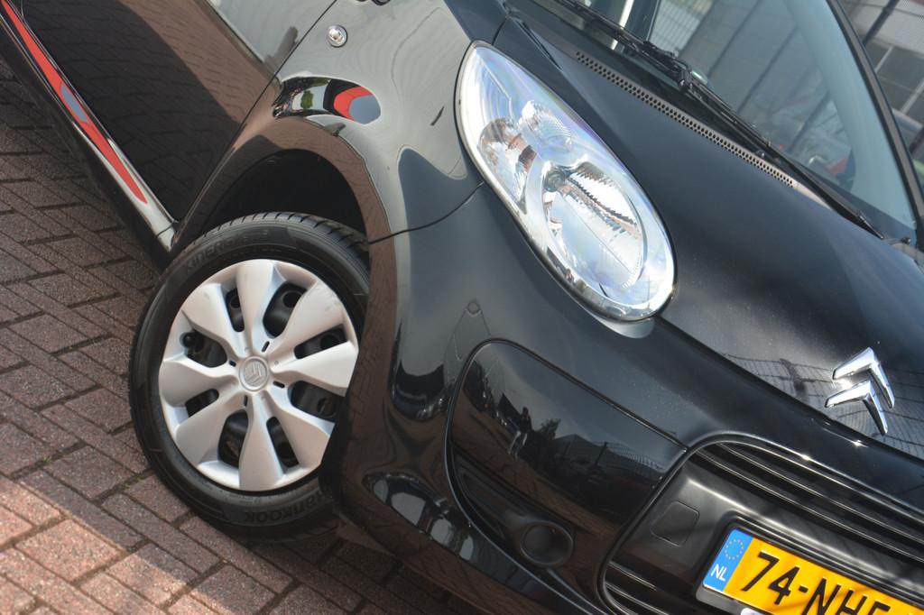 Citroën C1 1.0-12V Séduction | Radio | Airco | NL auto! |, Voorwielaandrijving, Gebruikt, Zwart, 4 stoelen