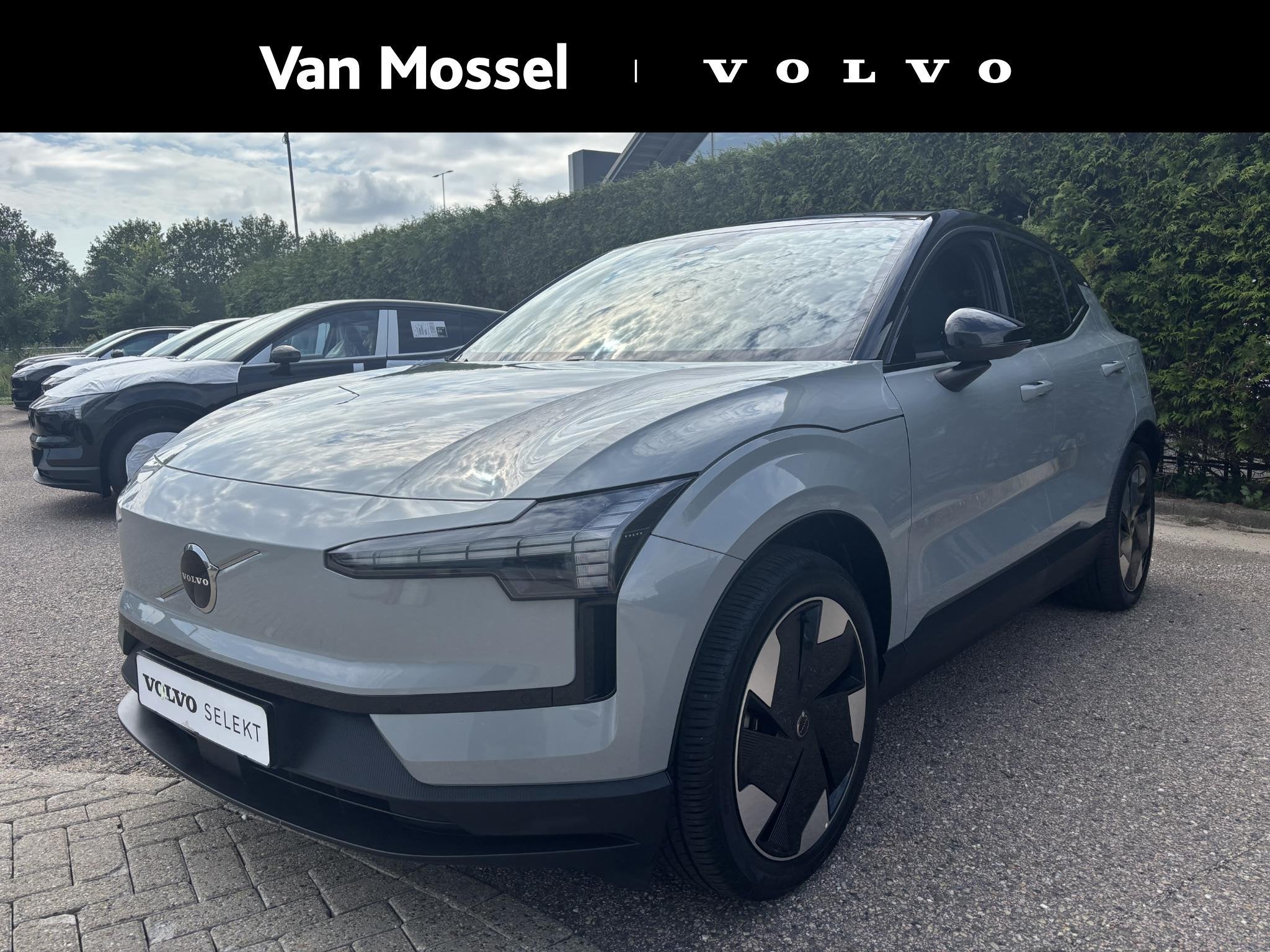 Volvo EX30 Single Motor Extended Range Plus 69 kWh, Auto's, Volvo, Achterwielaandrijving, Gebruikt, Leder en Stof, Origineel Nederlands