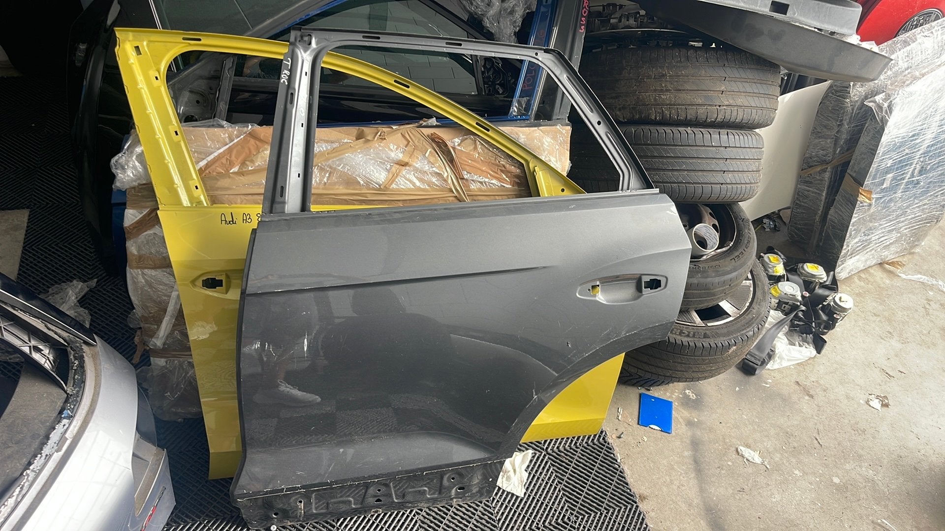 Volkswagen T-roc Portier deur links achter, Ophalen of Verzenden