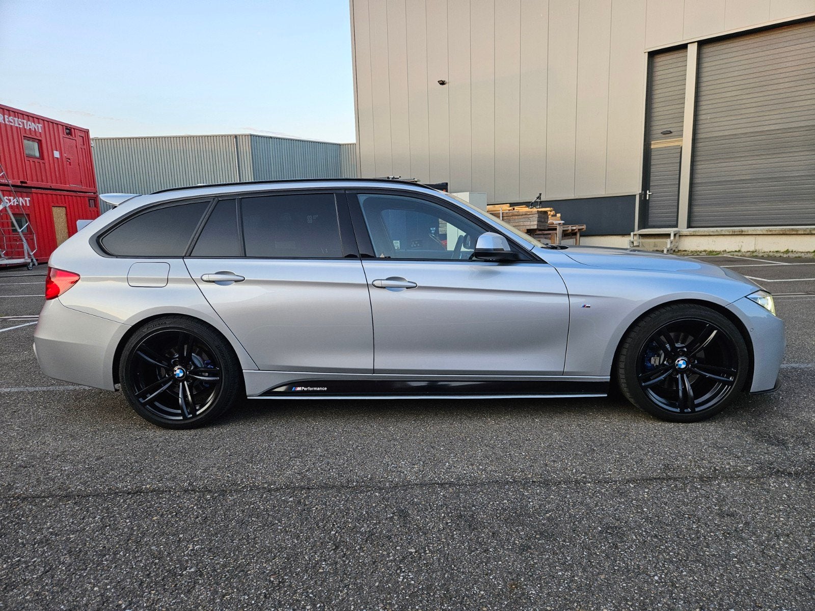 BMW 3-Serie 2.0 325D Touring AUT 2013 Grijs, Auto's, BMW, Euro 5, Achterwielaandrijving, 4 cilinders, 1535 kg