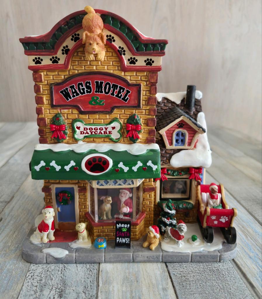 Lemax Kersthuisje Meet Santa Paws / Kwispelende Kerstdagen, Verzenden, Zo goed als nieuw