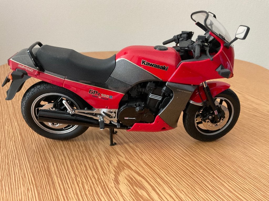 Kawasaki GPz900R 1:12 Wit’s Mile Stone en originele folder, Ophalen of Verzenden, Nieuw, 1:9 t/m 1:12, Motor
