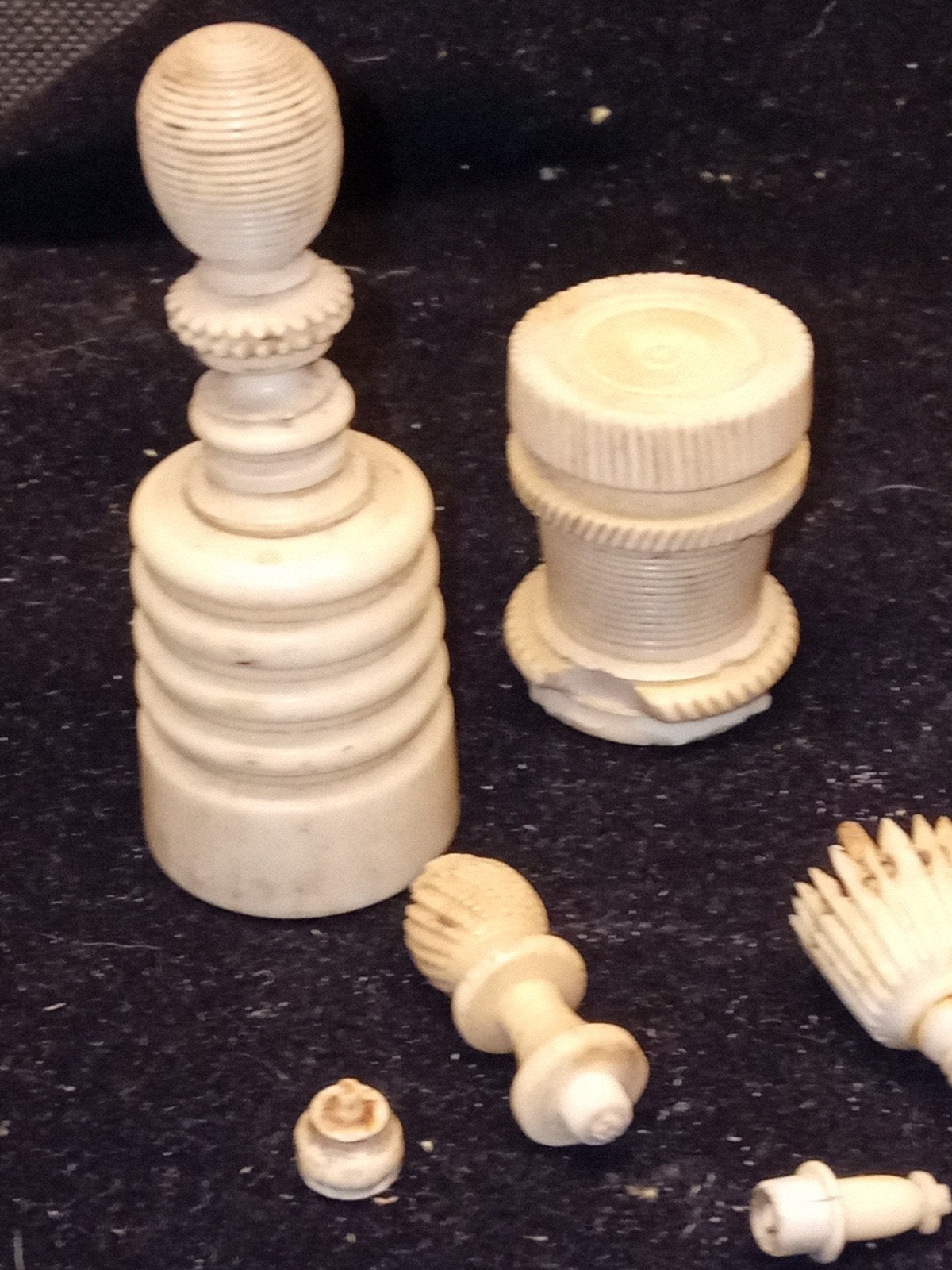 Antieke benen? ornamentjes voor restauratie, Ophalen of Verzenden