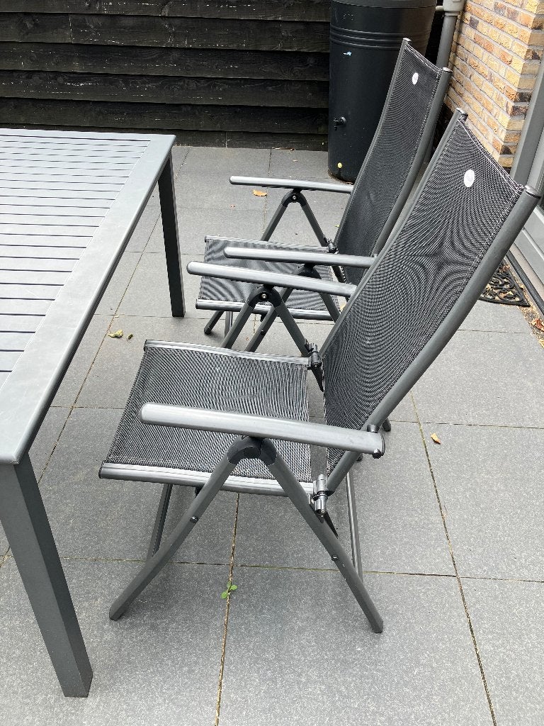 Tuintafel + 4 stoelen merk Hartman, Ophalen, 4 zitplaatsen, Kunststof, Gebruikt