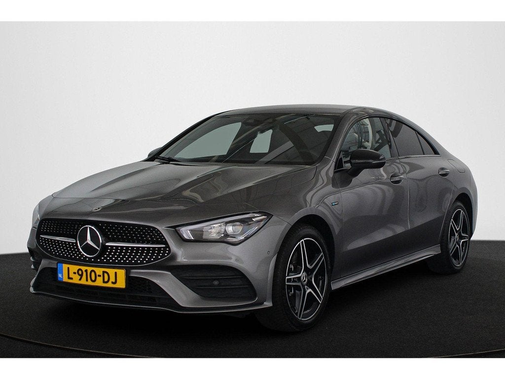 Mercedes-Benz CLA-Klasse 250 e Business Solution AMG Limited, Auto's, Mercedes-Benz, CLA, Gebruikt, 4 cilinders, Bedrijf