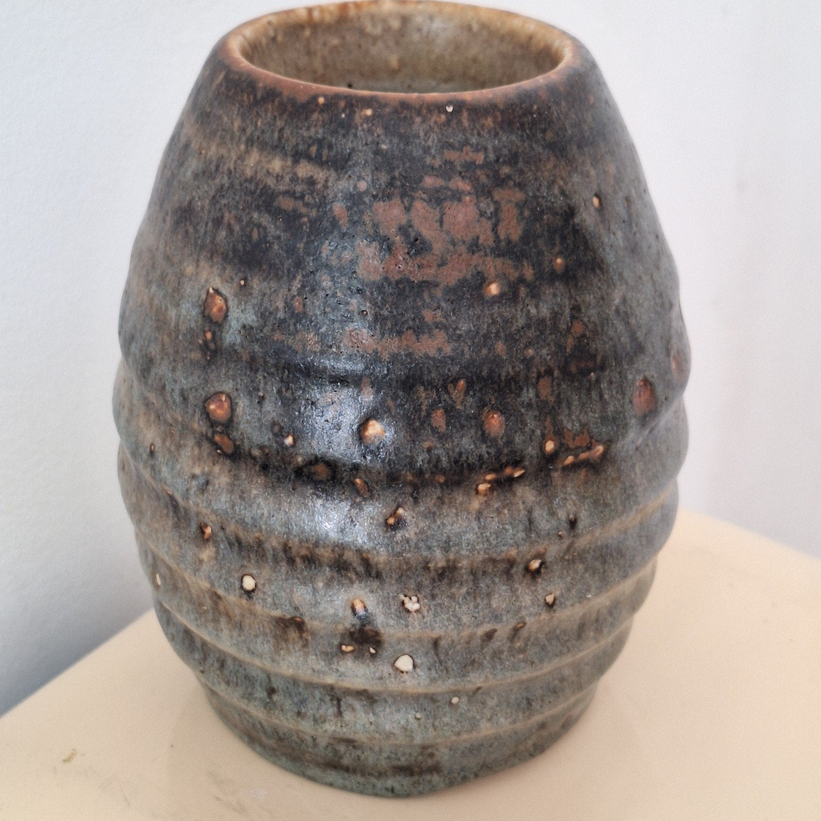 Mobach keramiek vaas aardewerk, Ophalen, Gebruikt, Bruin, 16 cm