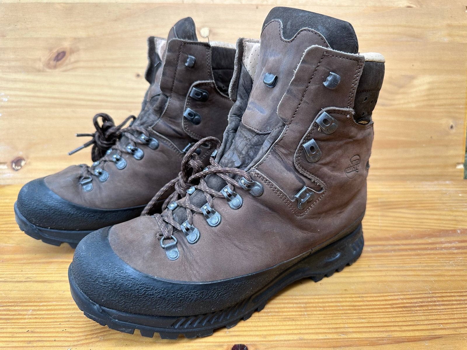 Hanwag bergschoenen B/C maat 43 - Oerdegelijk, Ophalen, Gebruikt, Schoenen
