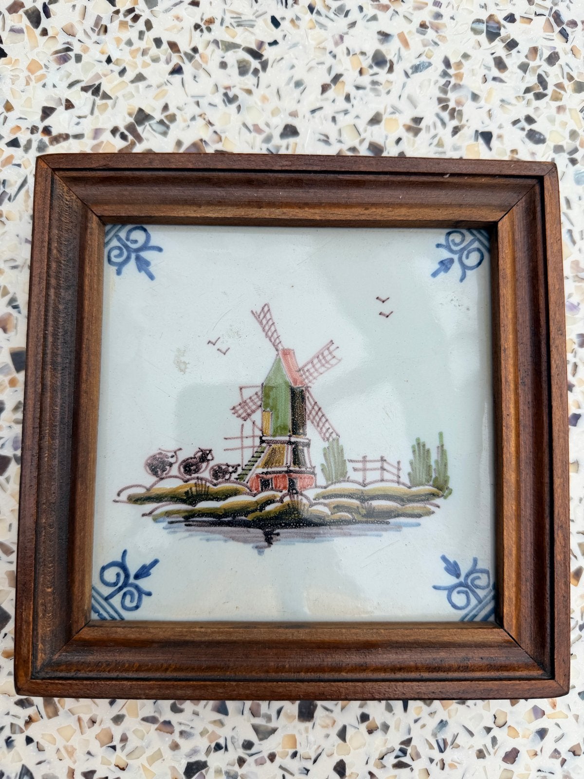 Antieke Makkumer tegel in lijst - Hollandse molen, Ophalen of Verzenden