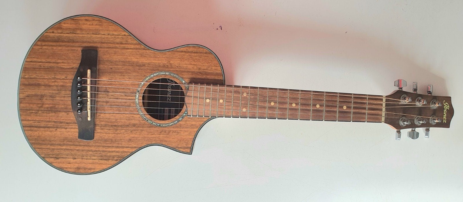 Mini gitaar Ibanez zgan, Ophalen of Verzenden, Zo goed als nieuw, Western- of Steelstringgitaar