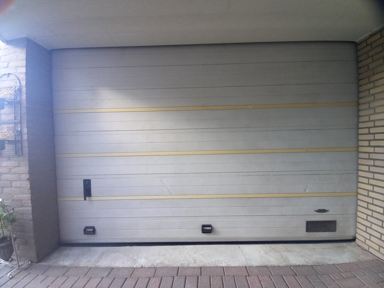 Crawford Garagedeur / Roldeur / Loodsdeur, Ophalen, Garagedeur, Kunststof, Gebruikt