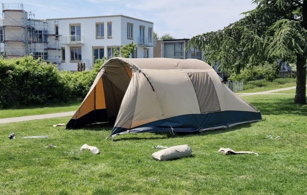 Baco 320 tent - Ruime en comfortabele familietent inc tapijt, Ophalen, Tot en met 4