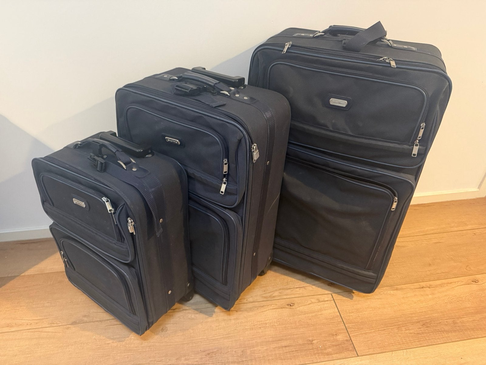 Nesting bagageset 3 (Klein/medium/groot), Sieraden, Tassen en Uiterlijk, Ophalen, Gebruikt, 45 tot 55 cm, 70 cm of meer