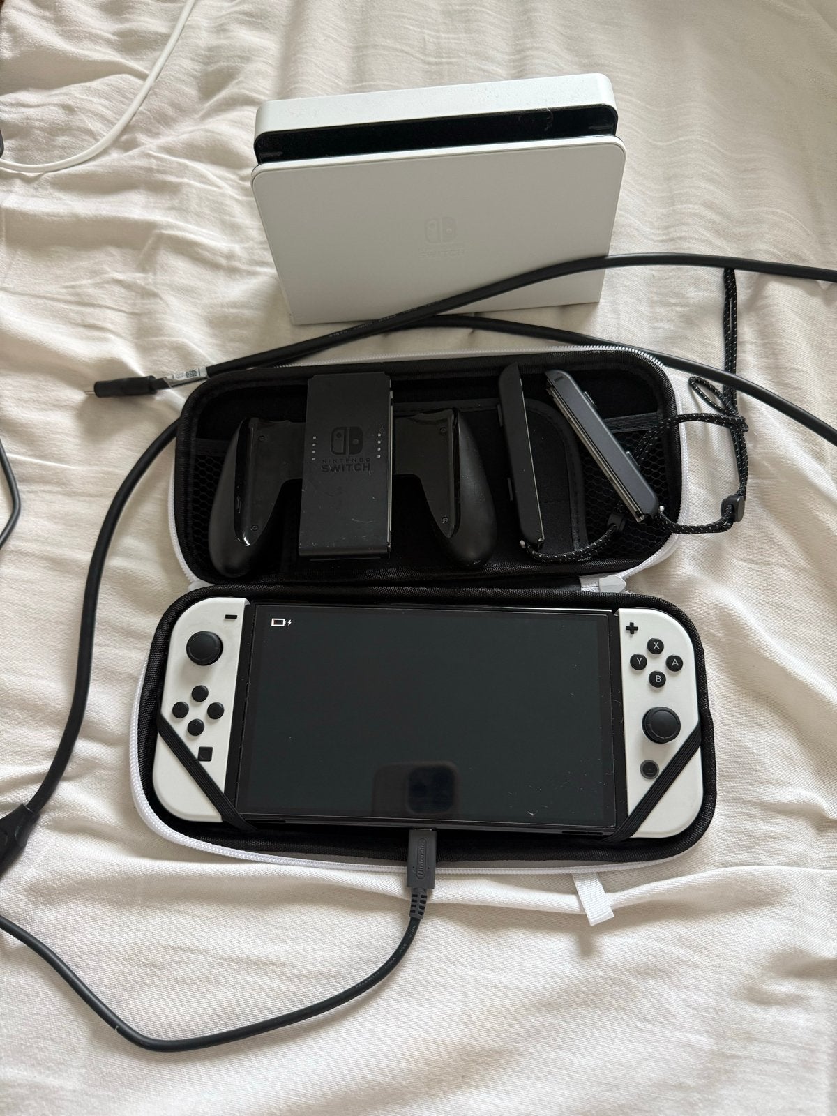 Nintendo Switch OLED Wit - Compleet met accessoires, Ophalen, Gebruikt, Met 2 controllers, Switch OLED