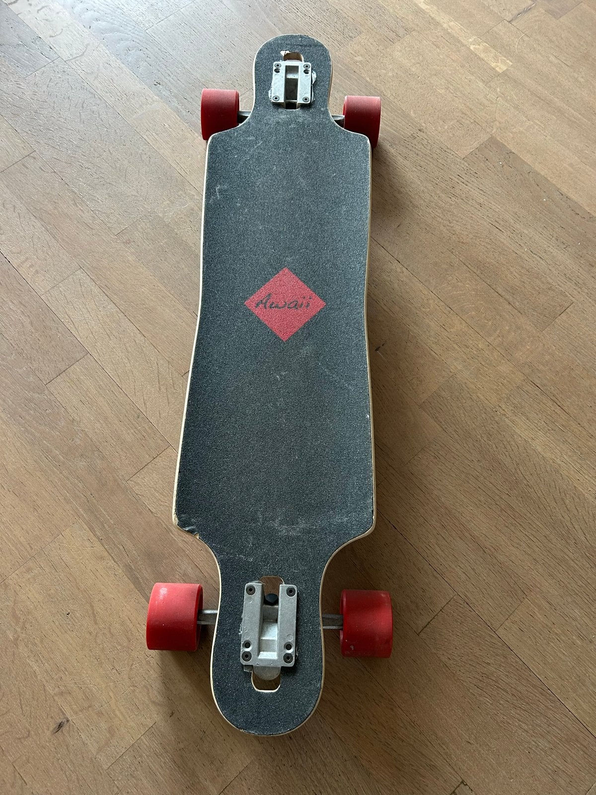 Awaii Drop Through Longboard - Zwart/Rood, Ophalen, Gebruikt, Skateboard, Longboard