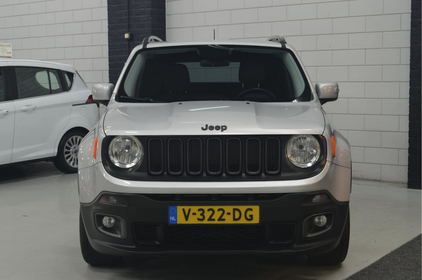 Jeep Renegade 1.4 MultiAir Longitude // LPG // GRIJS KENTEKE, Auto's, Jeep, Gebruikt, Euro 6, 4 cilinders, 400 kg