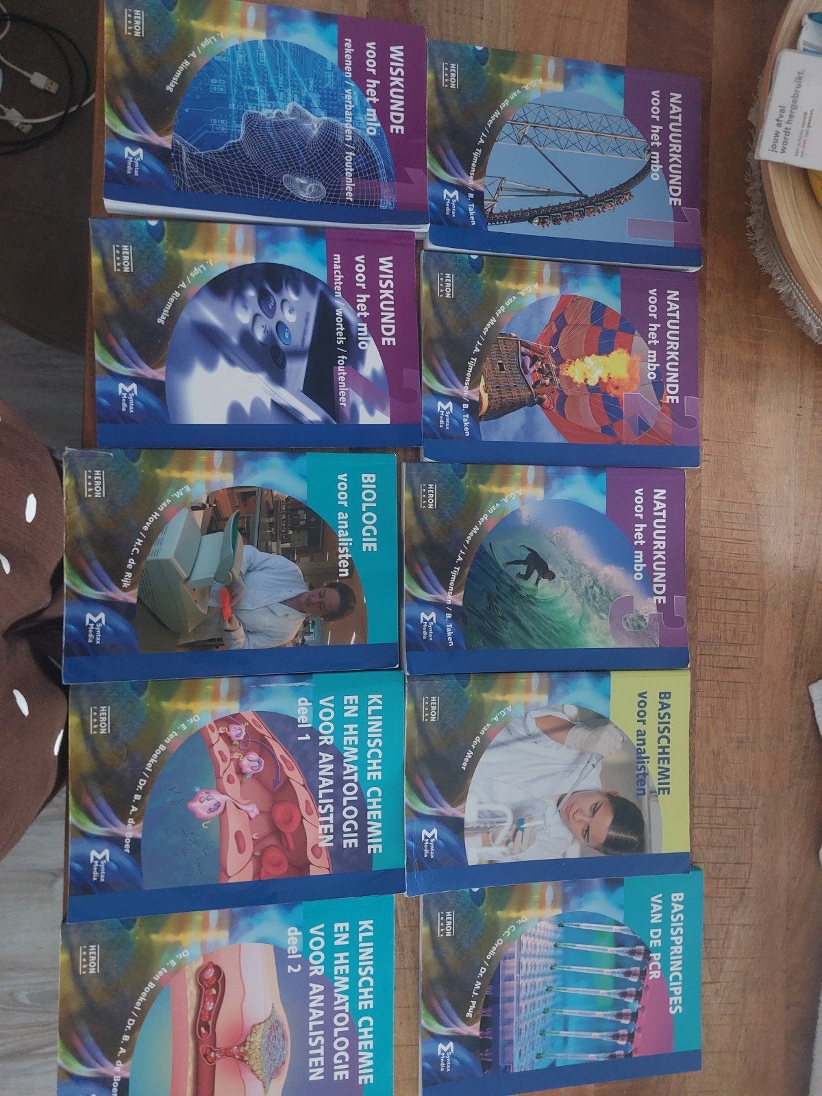 Biologisch Medisch Anlist boeken pakket leerjaar 1 tm 3, Ophalen of Verzenden, Beta, Gelezen, MBO