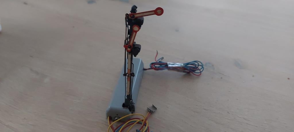 Märklin tweearmig hoofdsein artnr 7041, Ophalen of Verzenden, Overige typen