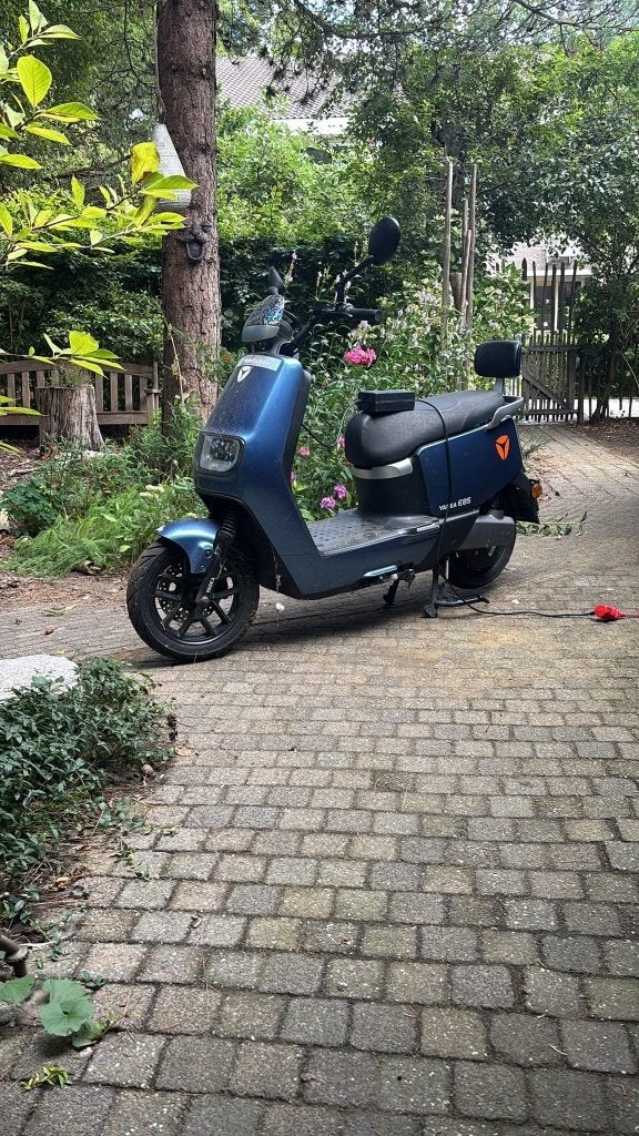 Yadea E8S Pro elektrische scooter, Gebruikt, Elektrisch, Ophalen, Overige merken