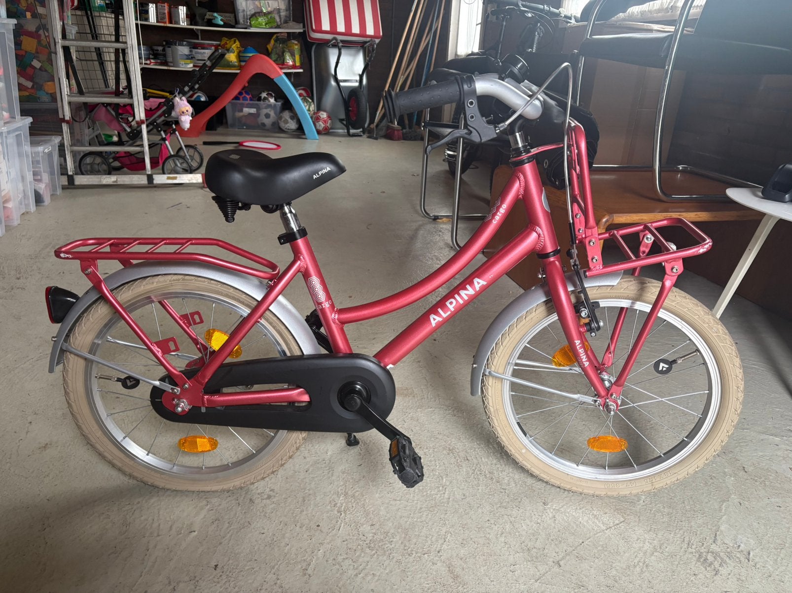 Alpine Cargo 18 inch 2026 fiets roze, Fietsen en Brommers, Ophalen of Verzenden, Zo goed als nieuw, 18 inch
