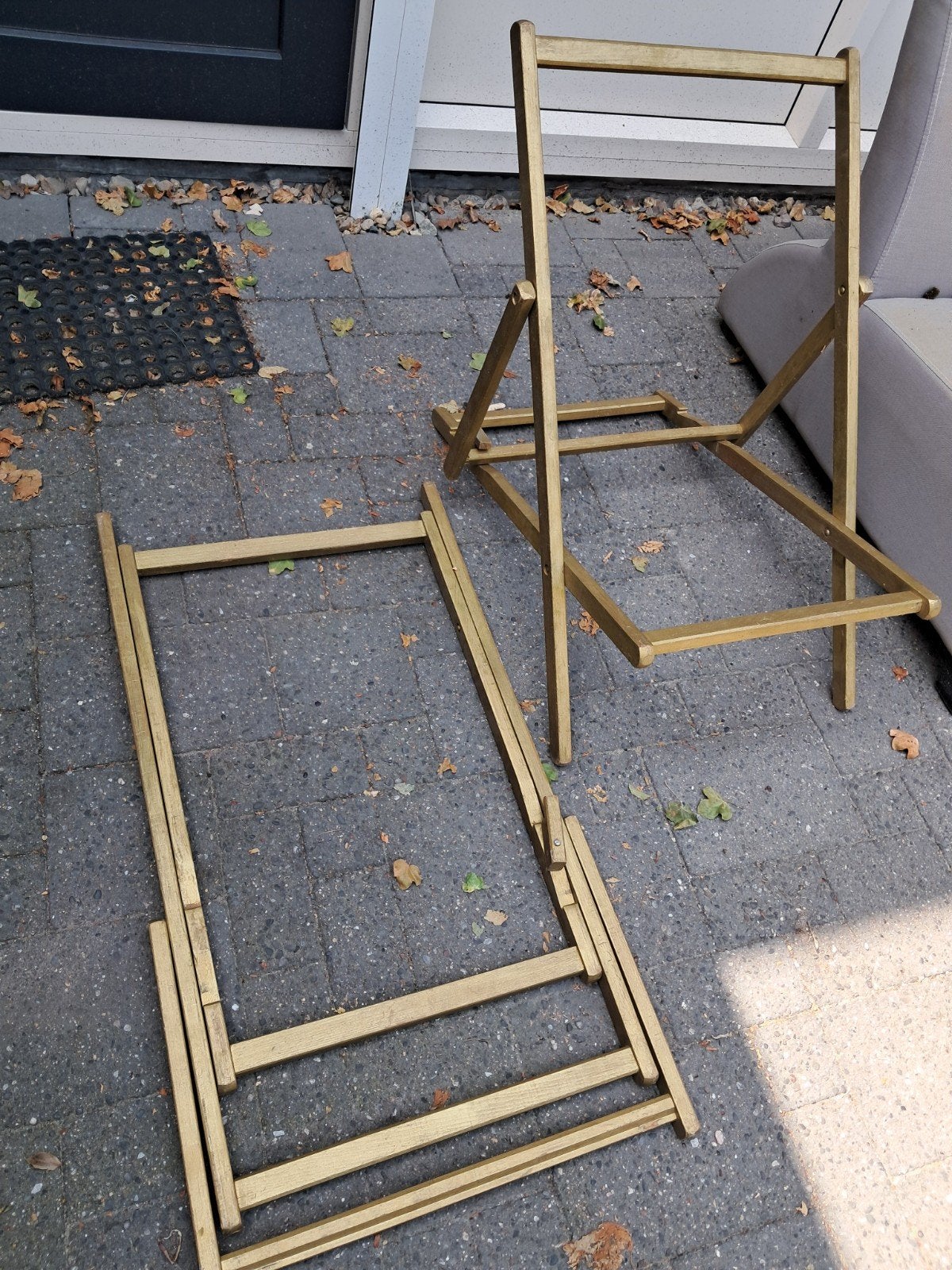 gratis 2 stuks strandstoel kind knutsel, Ophalen, Gebruikt, Hout, Inklapbaar