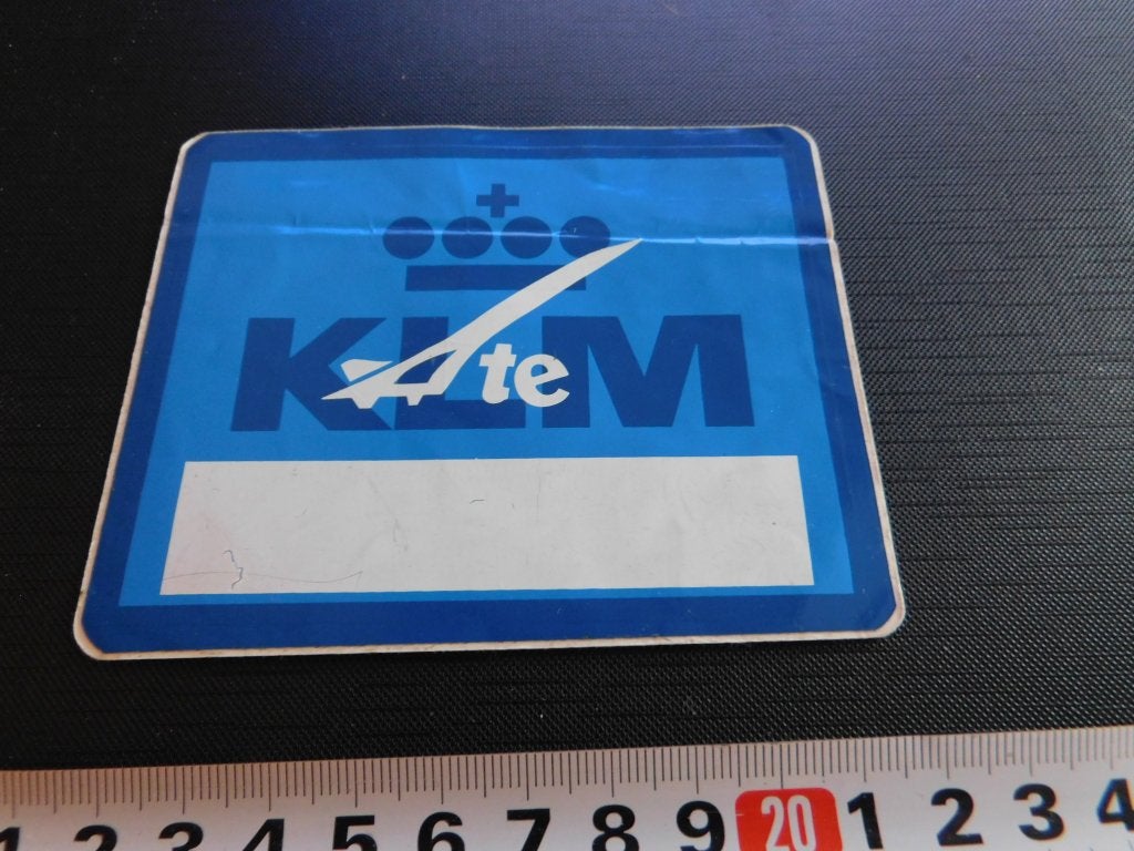 sticker KLM te   luchtvaart, Ophalen, Zo goed als nieuw