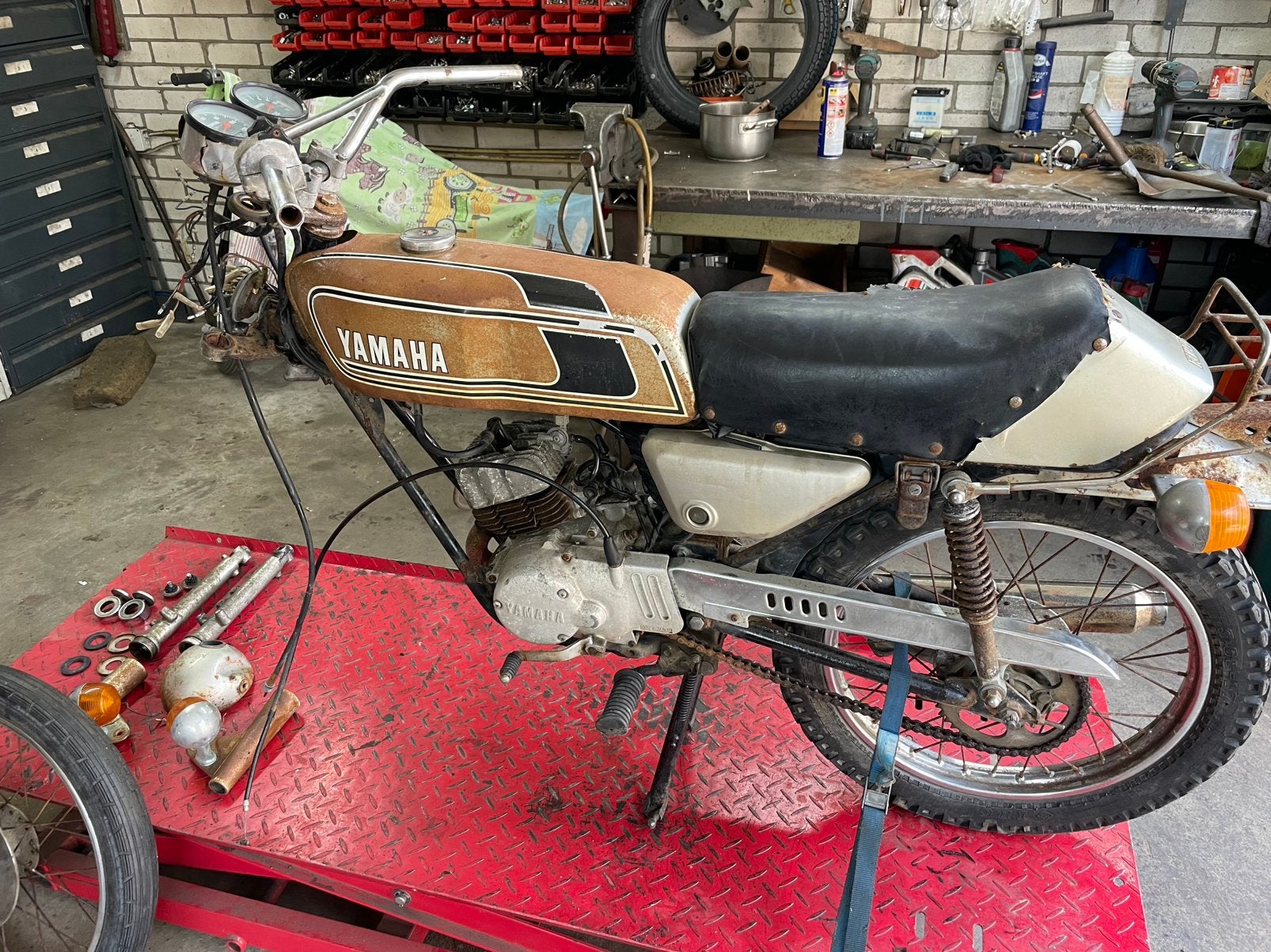 Yamaha rd dt fs1, Ophalen of Verzenden, Zo goed als nieuw, Blok, Yamaha